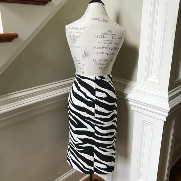 NWT Natori Leo Jacquard Pencil Skirt Womens 12 Cream Black Stripe Straight NEW - Picture 12 of 14